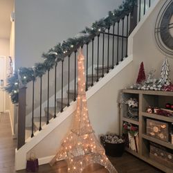 Eiffel Tower decoration