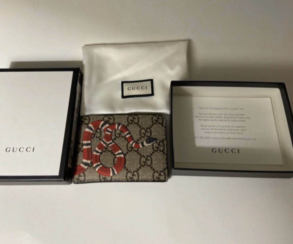 Supreme x Gucci Wallet (4 POCKETS)