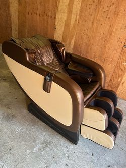 Full Body Massage Chair with Remote