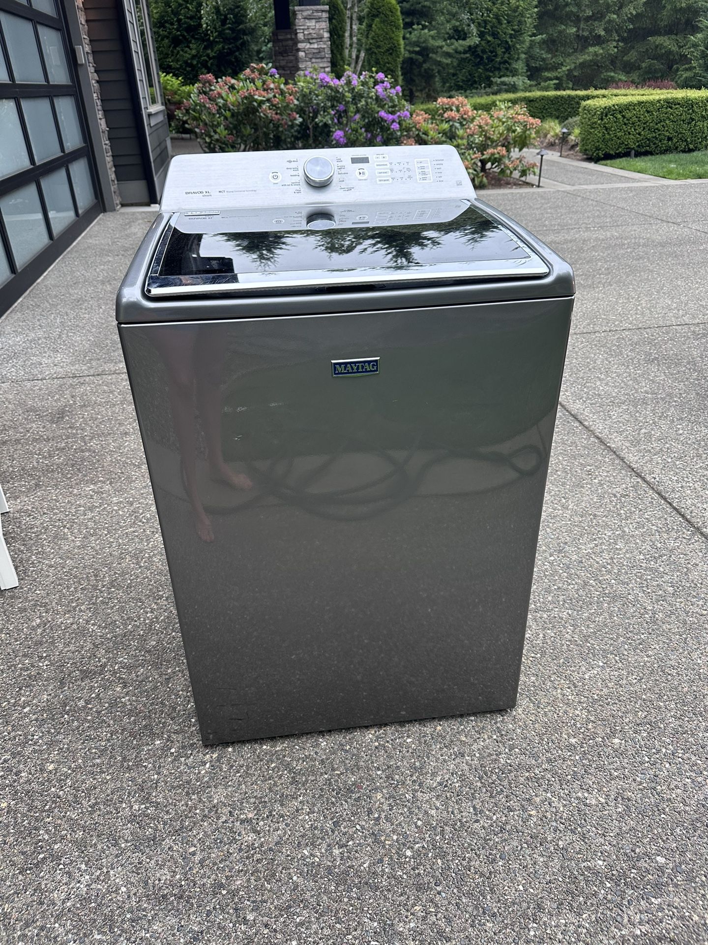 FREE MAYTAG WASHING MACHINE - Needs New Tub Bearings