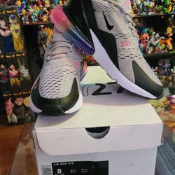 Nike 270