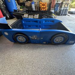 Toddler To Twin Race car Bed w/ Mattress 