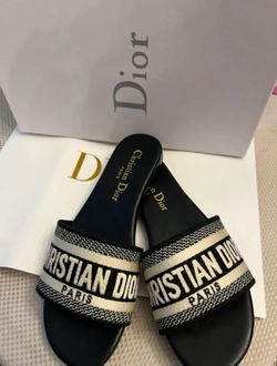 Dior Dway sandals