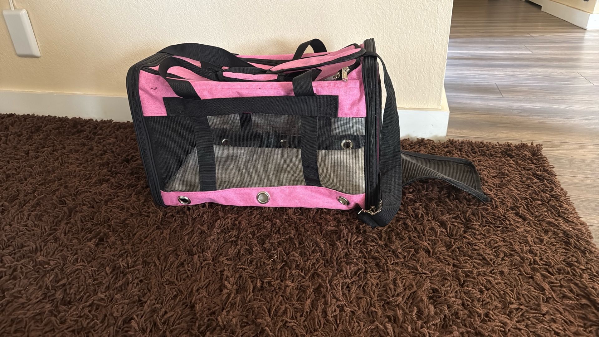 Dog Carrier 1.4” x 11”