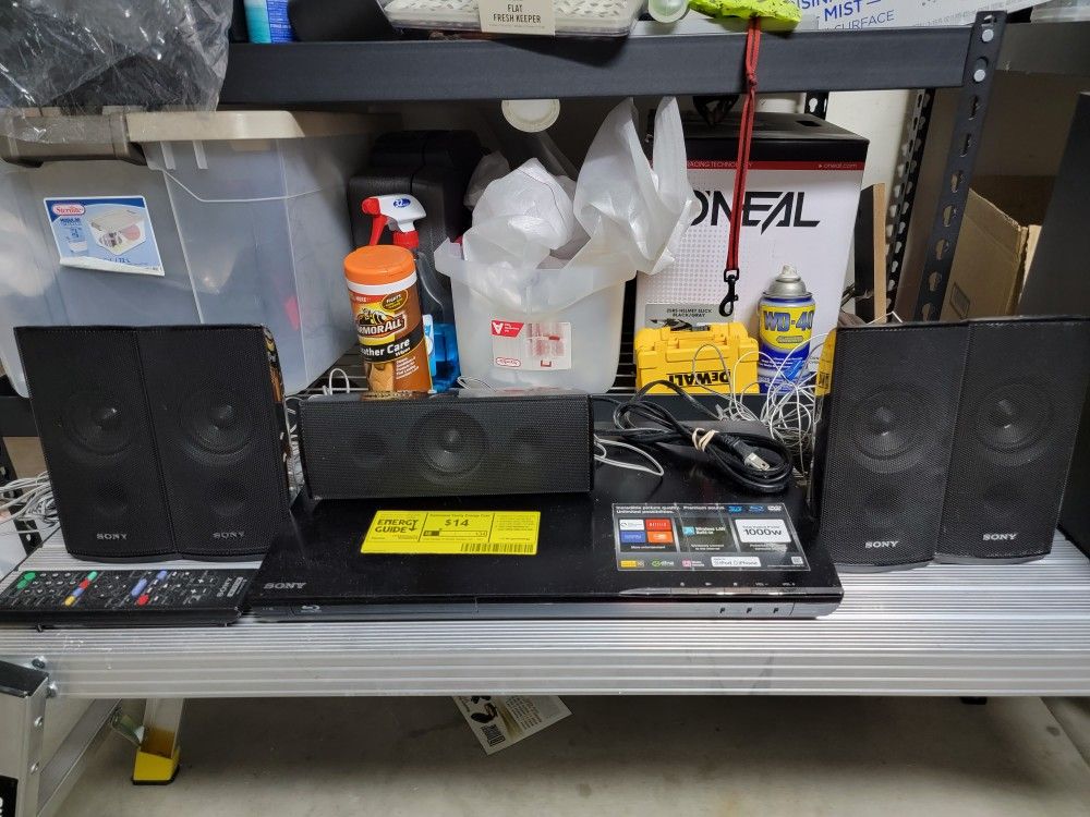 Sony Blue Ray Bdv E390 Surround Sound System