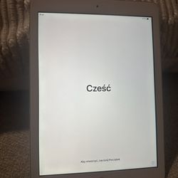 Apple Tablet 16 Gb   Good Condition 