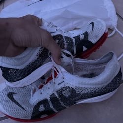 Nike victories 9.5 men (trades)