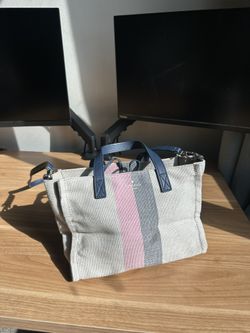 Kate spade tote purse with strap