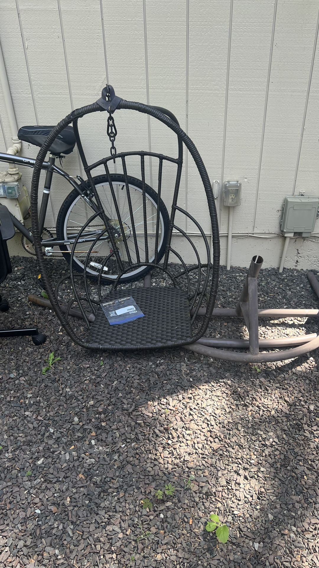 Free Egg Chair