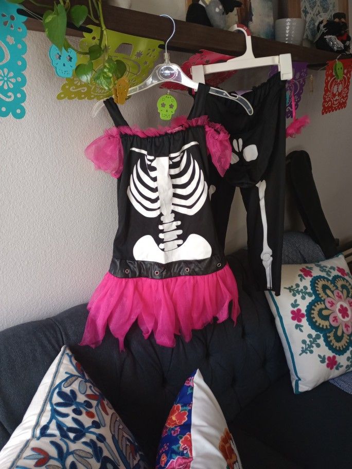 Girl's Costume