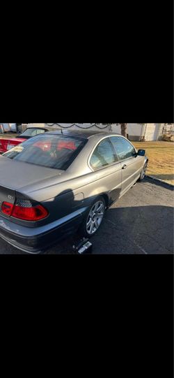 2000 BMW 323