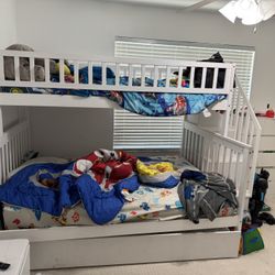 Twin Over Full Staircase Bunk with Twin Size Urban Trundle Bed