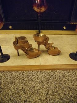 Simply Vera Wang Used Heels