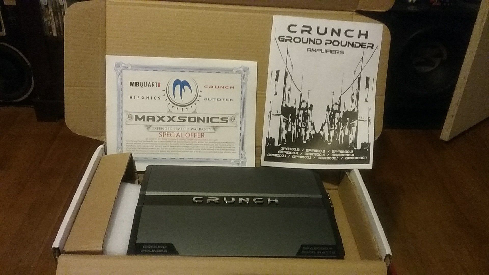 2000 watt Crunch Ground Pounder.This amp is brand new in box never used. This amp will push all your highs with no problem. You cant beat it for $80
