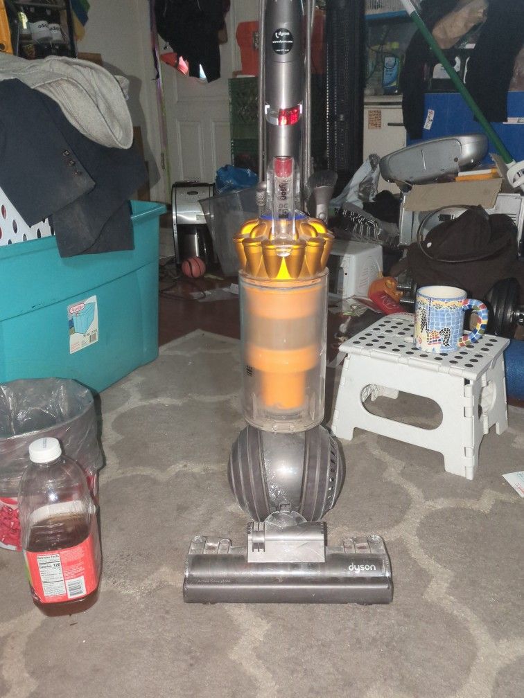 Dyson Vacuum Cleaner