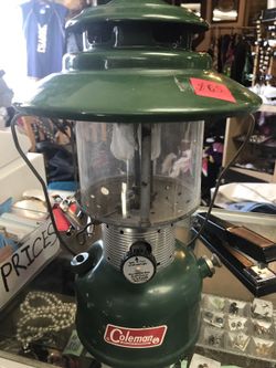 Coleman lamp vintage