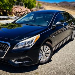 2016 Hyundai Sonata Hybrid