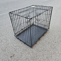 24" Double Door Dog Cage."CHECK OUT MY PAGE FOR MORE DEALS "