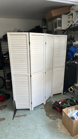 White Wood Louvered Room Divider Screen