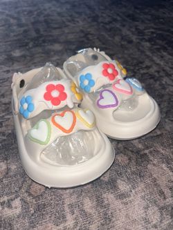 Girl shoes