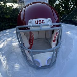 USC TROJANS HELMET 