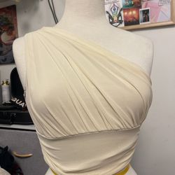 One shoulder creme top