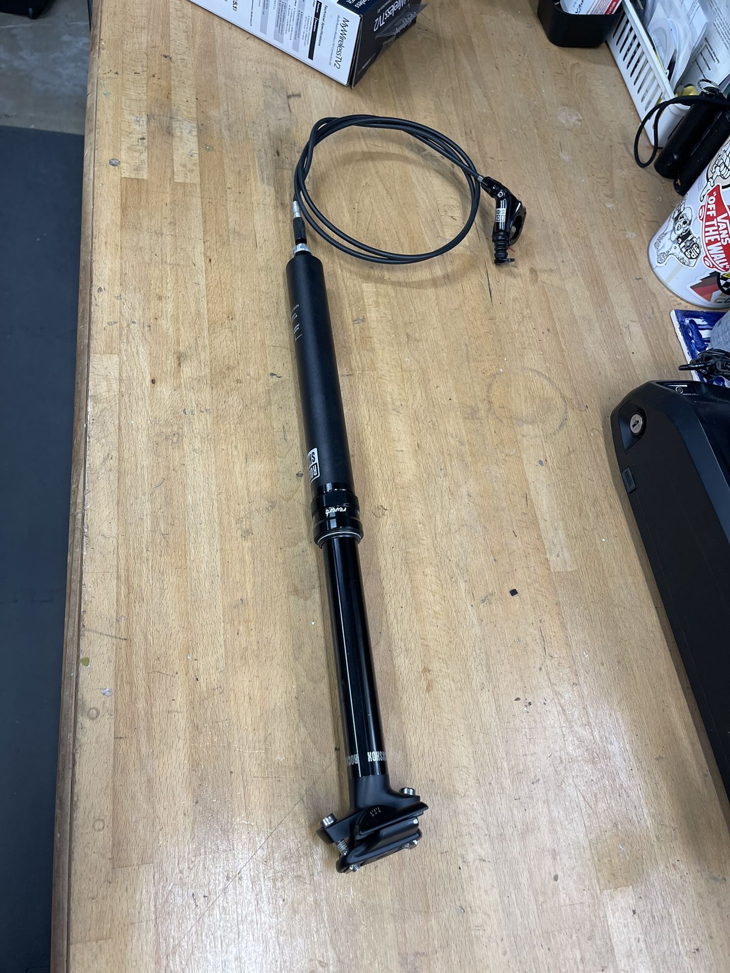 RockShox Reverb Seat Post Dropper 31.8 w/ Trigger for Sale in Long