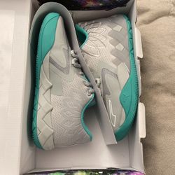 Puma LaMelo Ball MB.01 Low Grade School Size 5.5