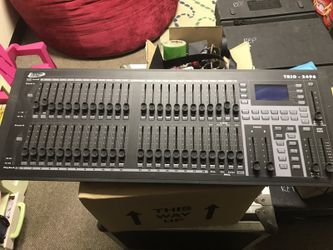 Elation trio 2496 lighting board