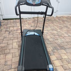 Treadmill DT-680