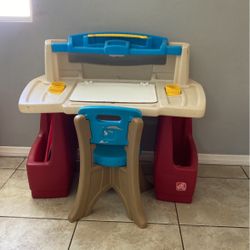 Step 2 Kids Desk