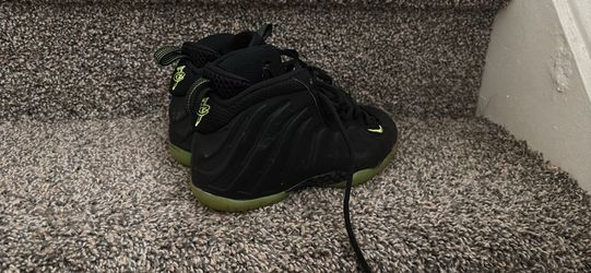 Little boys Foamposite size 11