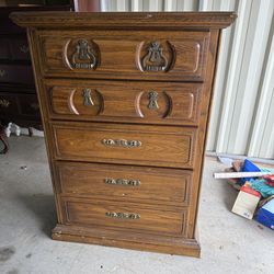 Oak Chest Drawer