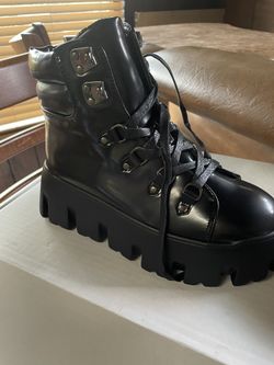 Platform Boots (Brand New) Size 6