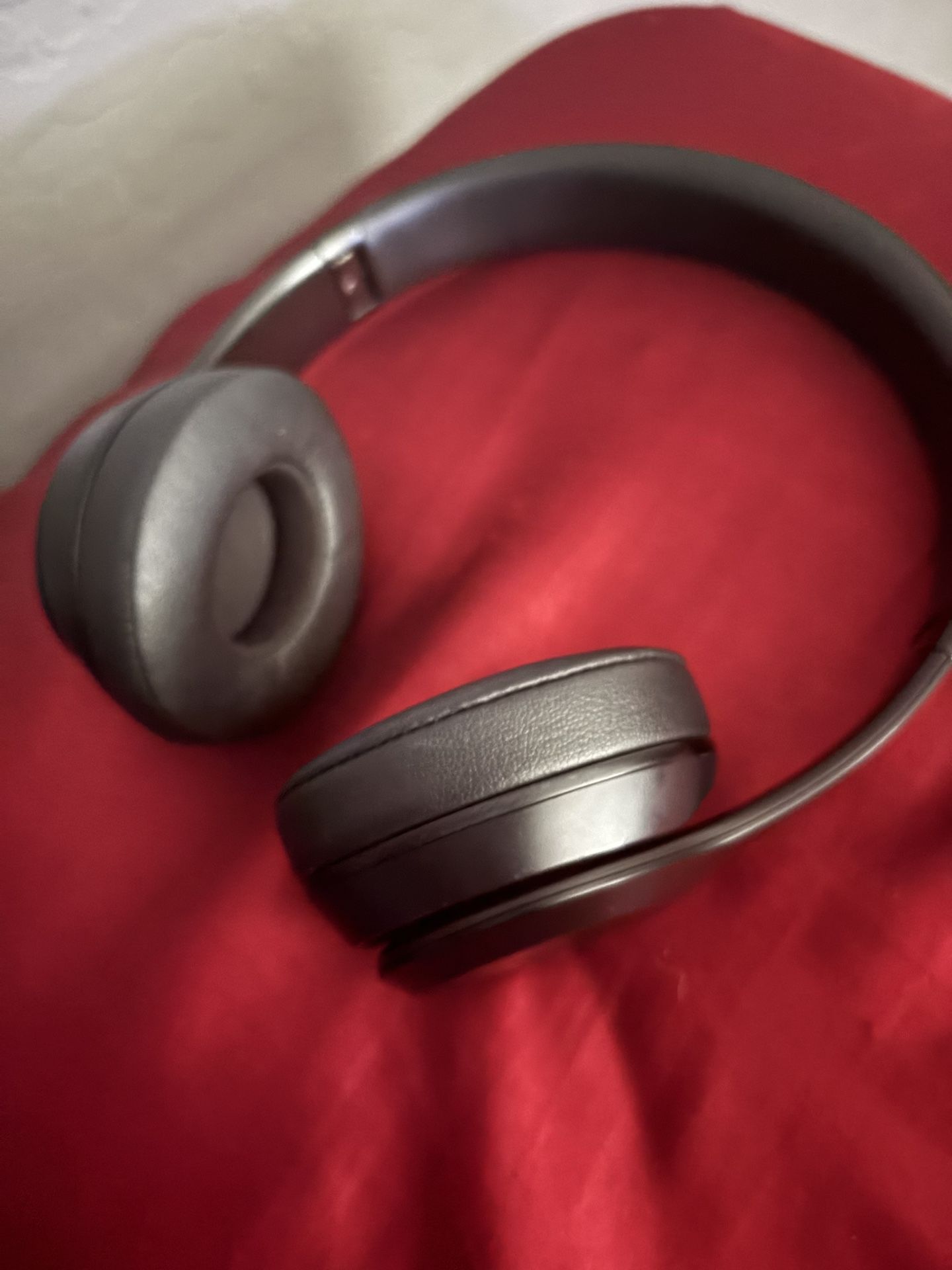 Beats Solo 3