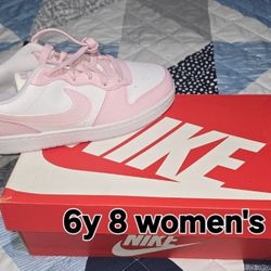 Nike Women 