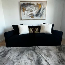 Beautiful Sofa For Sell