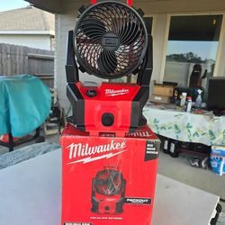 🔥$90 FIRM PRICE 🔥 Milwaukee 0818-20 M18 18-Volt PACKOUT Jobsite Fan (Tool-Only) NO BATTERY/CHARGER