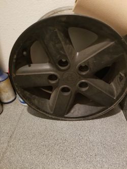 Jeep jk spare wheel 17 "have 3 or 4 around