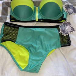 (NWT) Two Piece Bikini / Size L