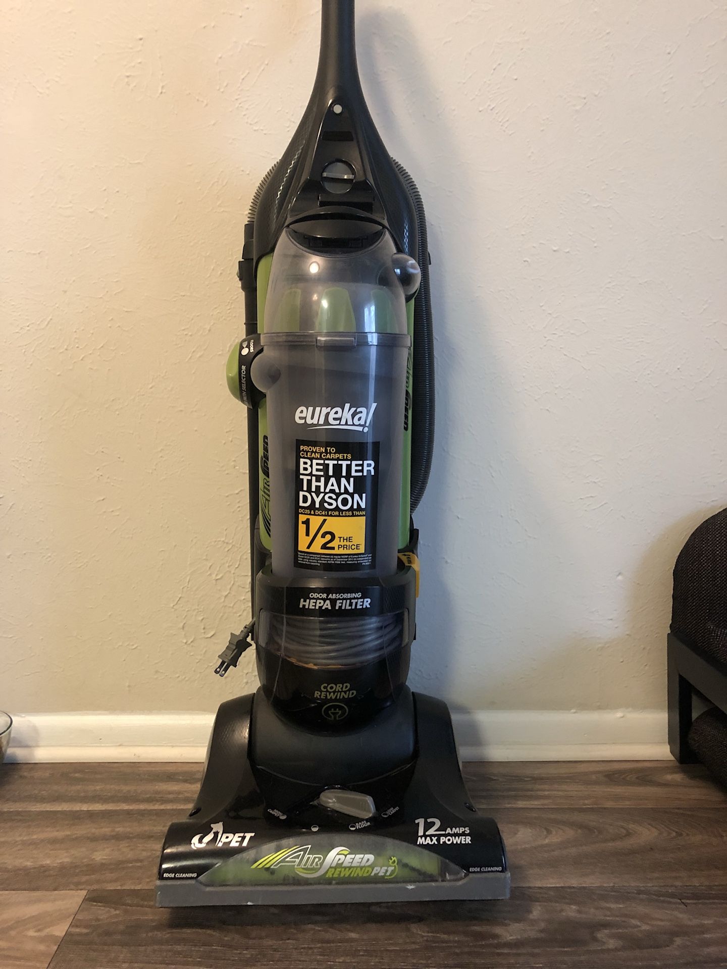 Eureka AirSpeed Pet Vacuum for Sale in Largo, FL OfferUp
