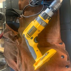 Dewalt Cordless Drill and Drill Charger