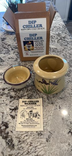 Earthenware dip container. New. Hot or cold.
