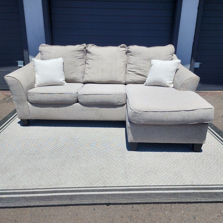 Ashley Furniture Beige Sectional Couch