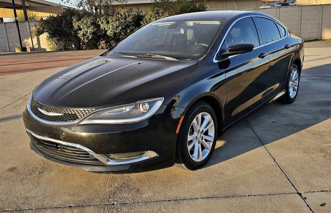 2015 Chrysler 200