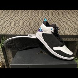 Jordan Fadeaway “Black White Grape”