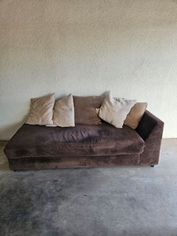 Lounge / couch