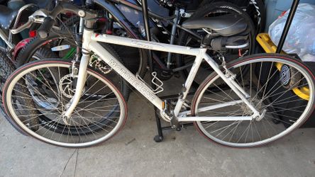 Bike para. Carretera  buenas. Confusiones.