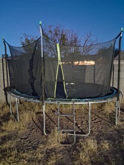 14 ft  TRAMPOLINE