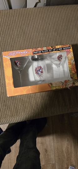 Martini glass set